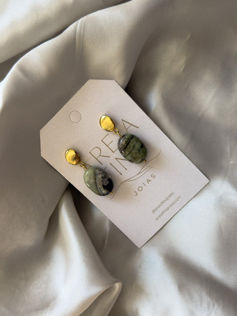 Pendientes de Piedras Naturales Diferentes