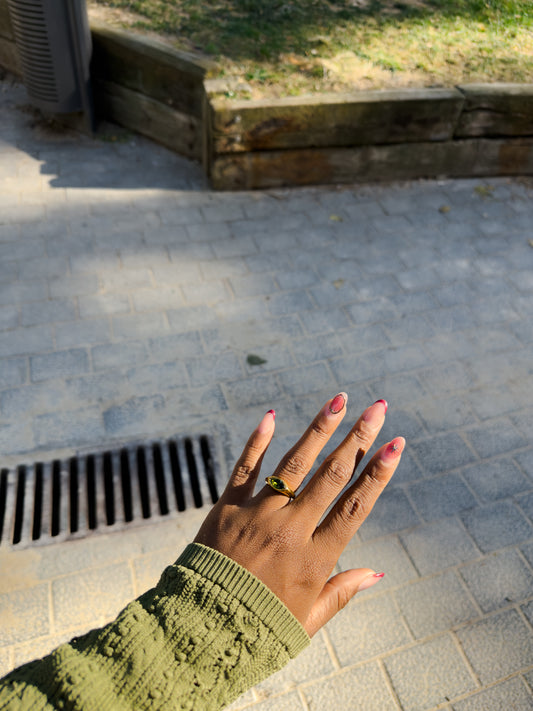 Anillo de Cristal de Cuarzo Verde